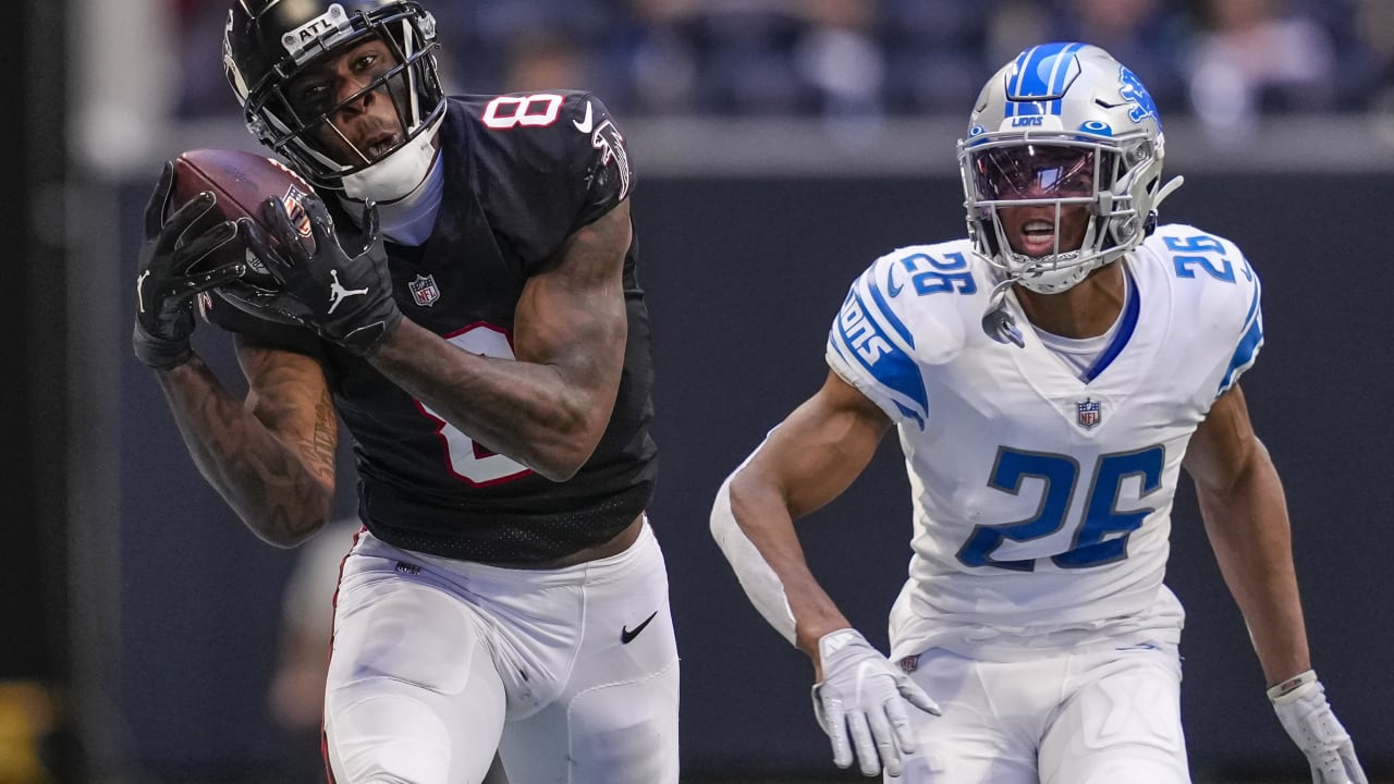 Washington Commanders linebacker David Mayo (51) is seen during the first  half of an NFL football