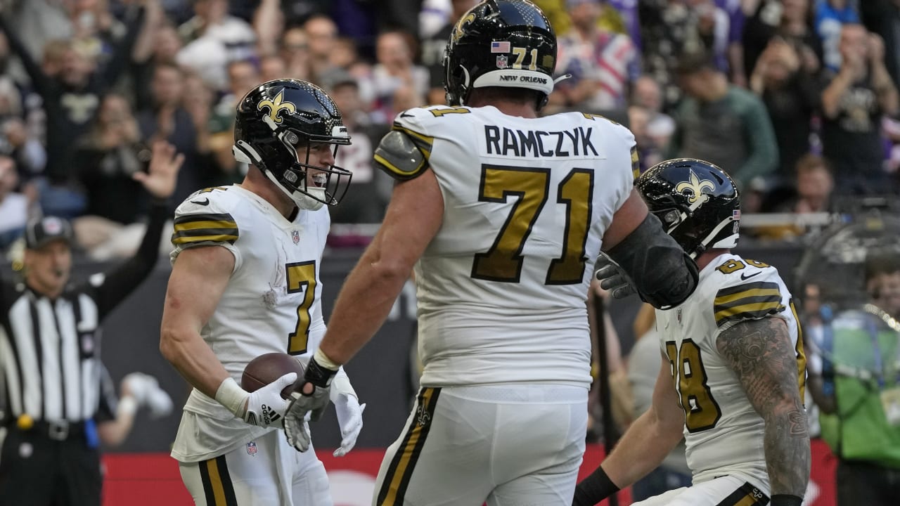 NFL Week 11 Rewind: Taysom Hill gets it done for Saints