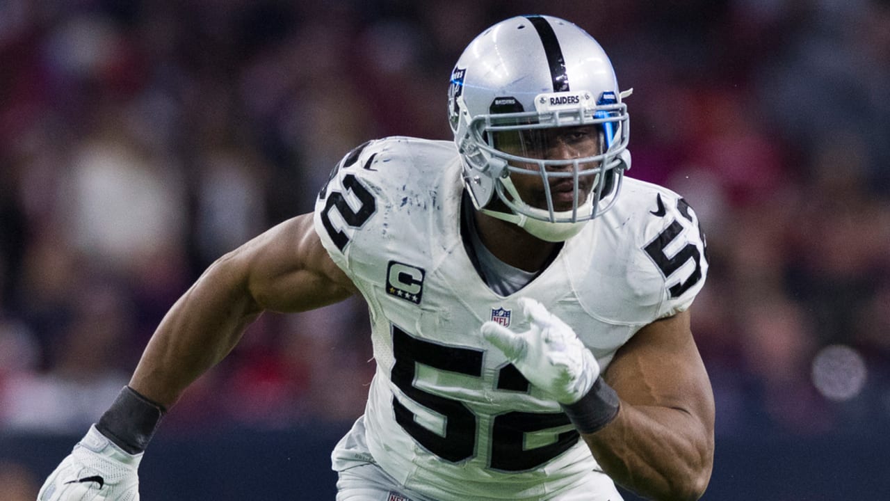 August 26th, 2017:.Oakland Raiders defensive end Khalil Mack (52).during an  NFL football game between the Oakland Raiders and Dallas Cowboys at AT&T  Stadium in Arlington, Texas. Manny Flores/CSM Stock Photo - Alamy