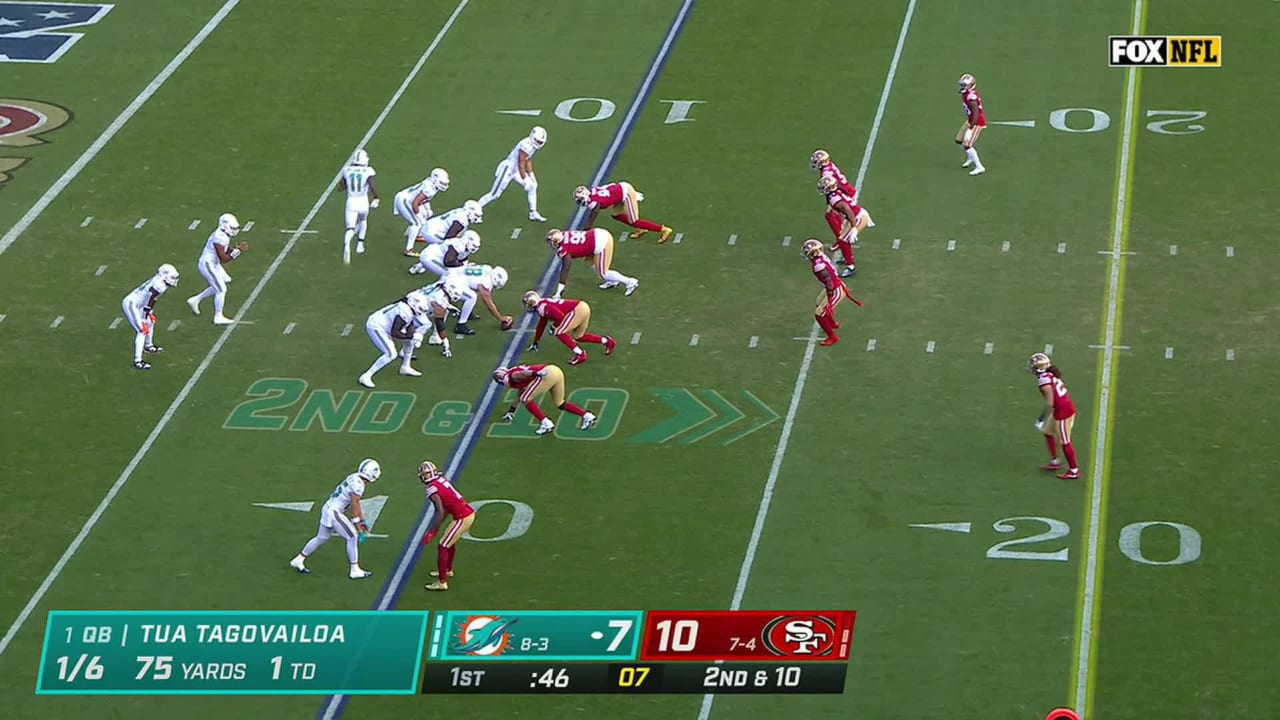Miami Dolphins quarterback Tua Tagovailoa's 19yard pass to tight end