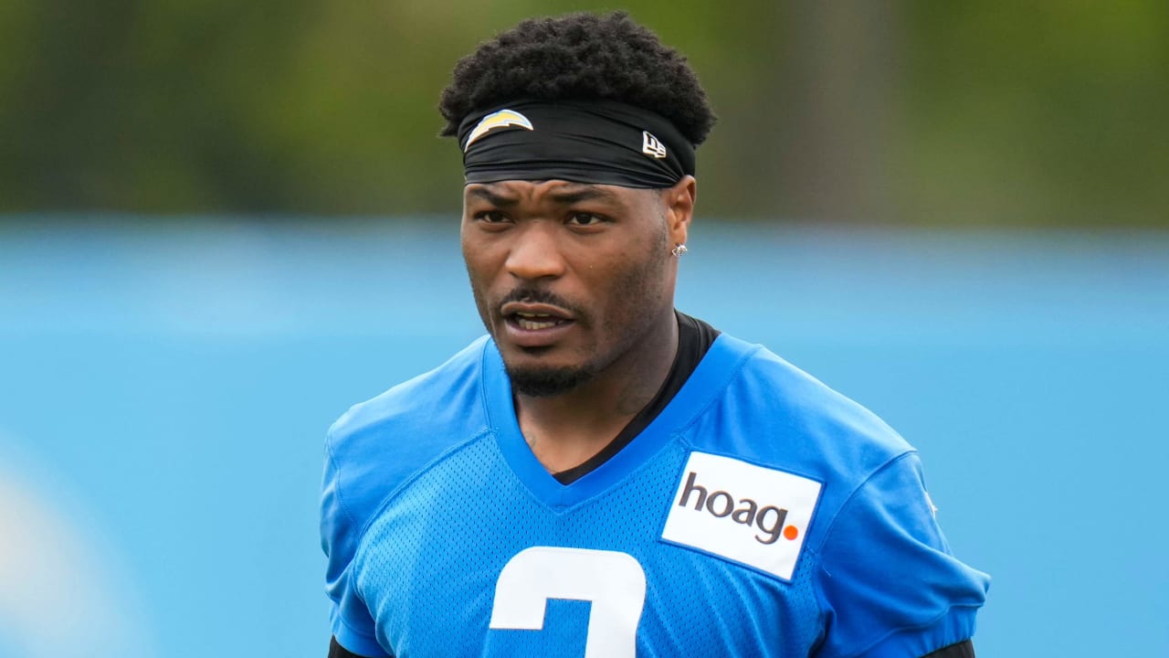 Chargers' Derwin James won't practice until he gets new deal - Los