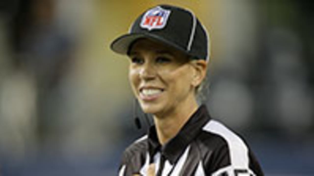 Nfl Makes Sarah Thomas First Full Time Female Official 