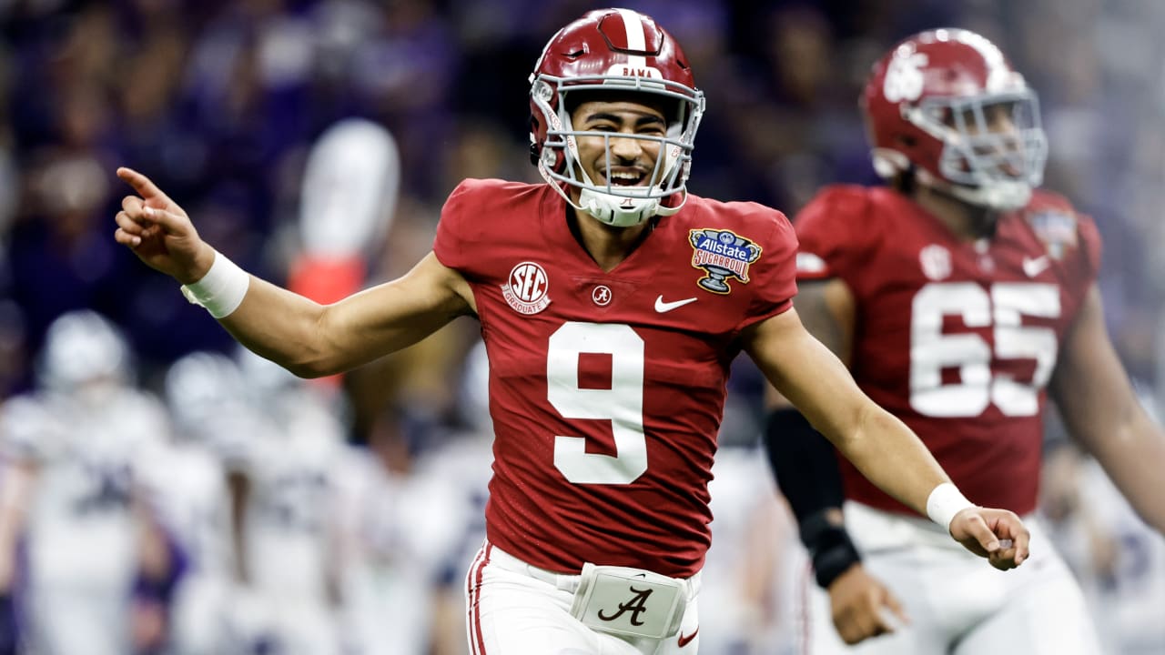 Breaking down quarterback Bryce Young's college highlights 2023 NFL Draft