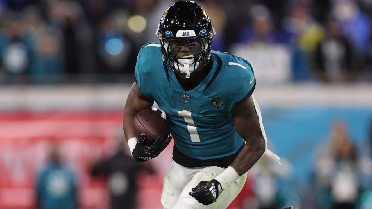 Jaguars running backs coach expects RB Travis Etienne to improve