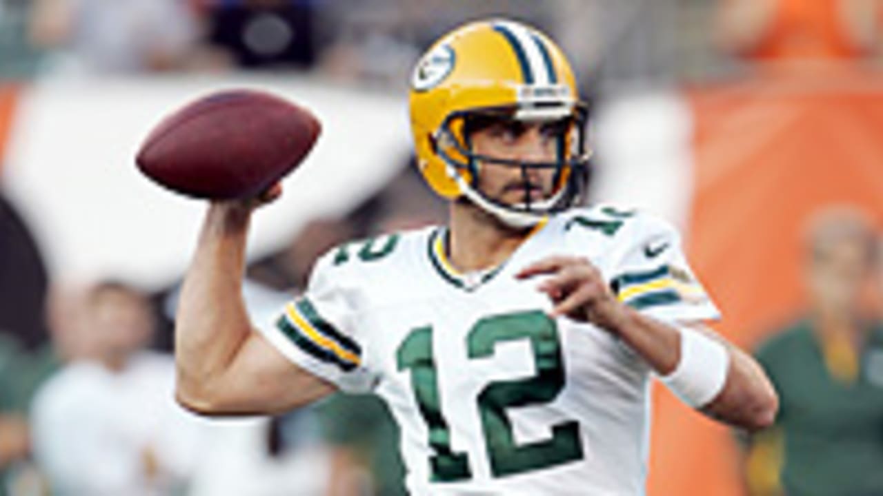 Aaron-Rodgers-120827-Spot.jpg