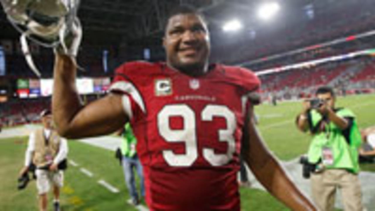 calais-campbell-150102-spot.jpg