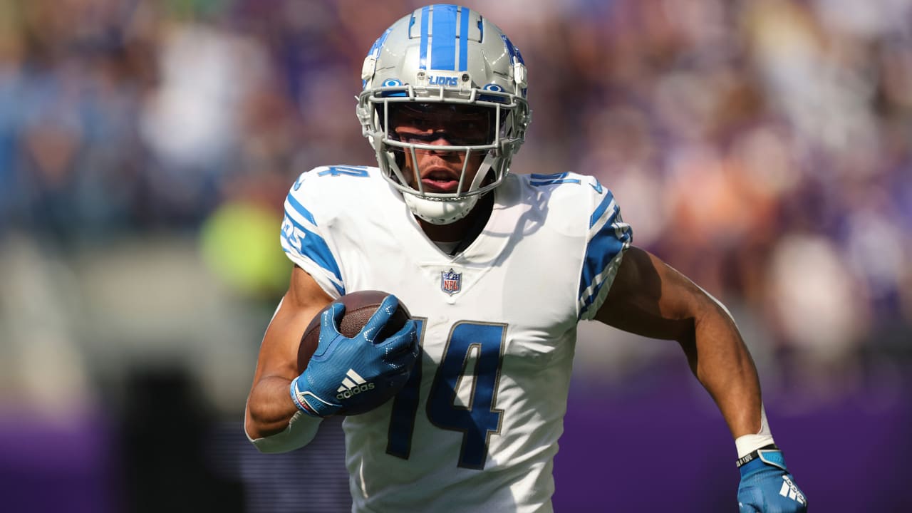 Lions' Amon-Ra St. Brown reveals gruesome blisters he played with