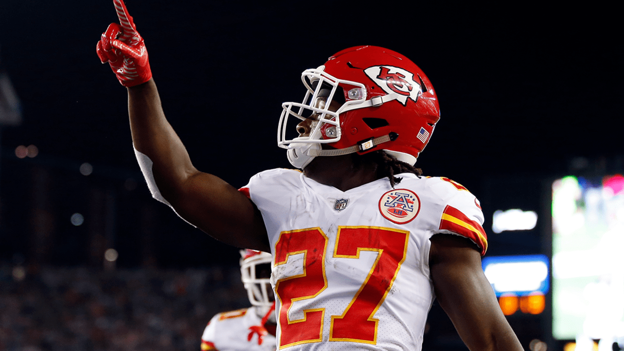 kareem-hunt-98