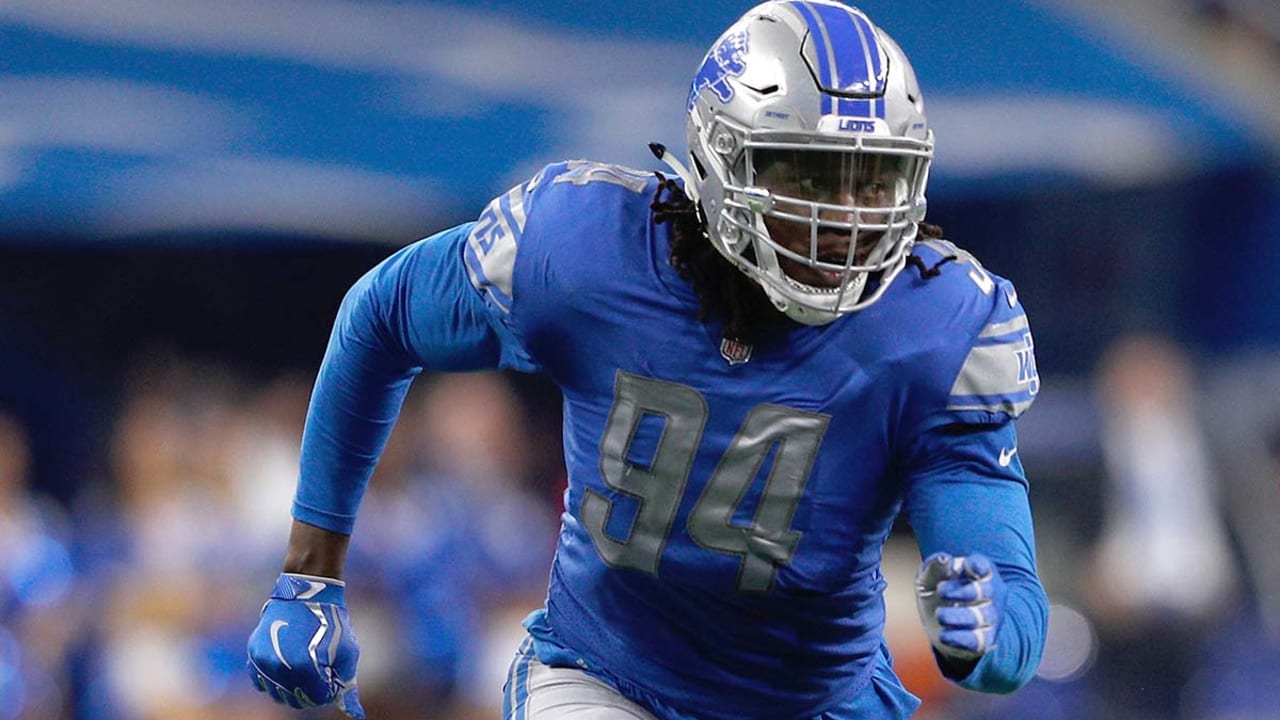 Ezekiel Ansah signs Detroit Lions franchise tag