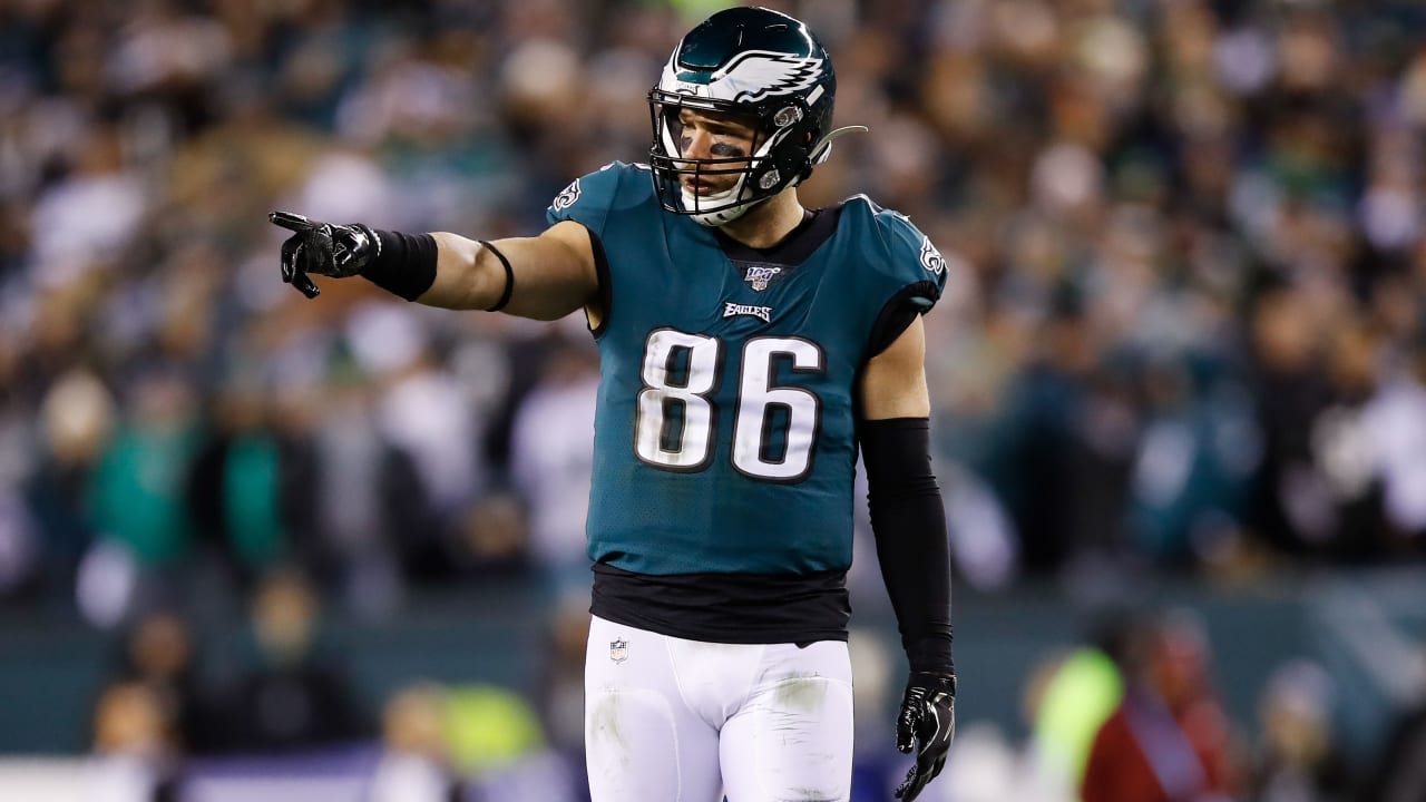 Eagles' Zach Ertz, Howie Roseman had 'heated discussion'