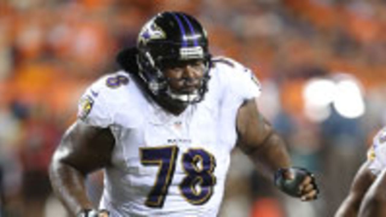 bryant-mckinnie-100213-spot.jpg