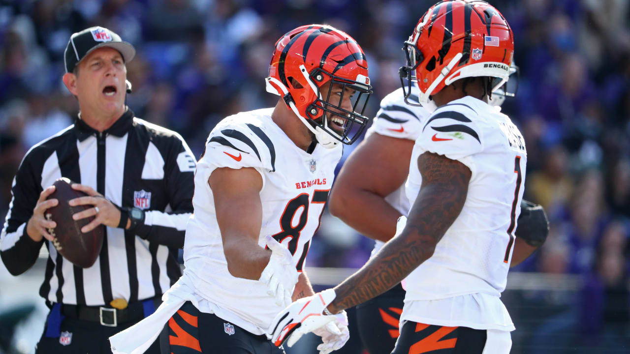 Browns must watch out for Joe Burrow and the 5-2 Bengals, the new top seed  in the AFC: Takeaways 