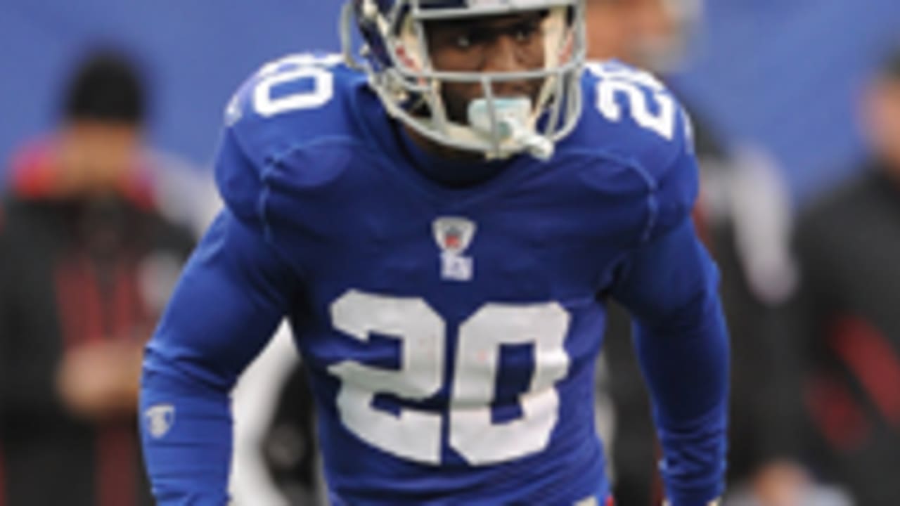 New York Giants cornerback Prince Amukamara (20) gets an