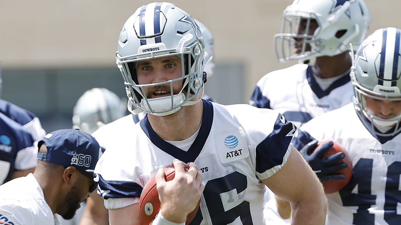 Cowboys TE Dalton Schultz reports to mandatory minicamp as contract talks  continue