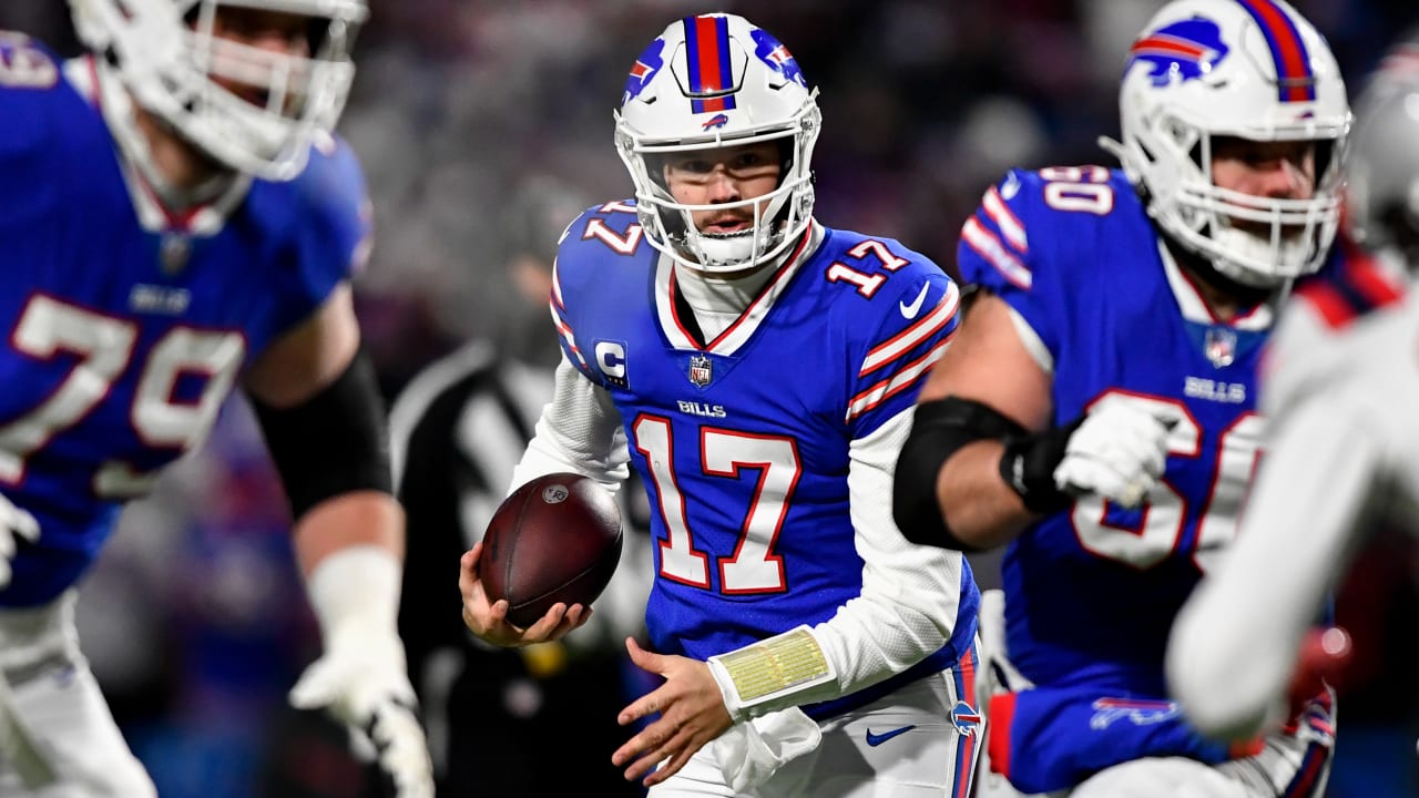 Buffalo Bills quarterback Josh Allen sprints to daylight on 26-yard ...