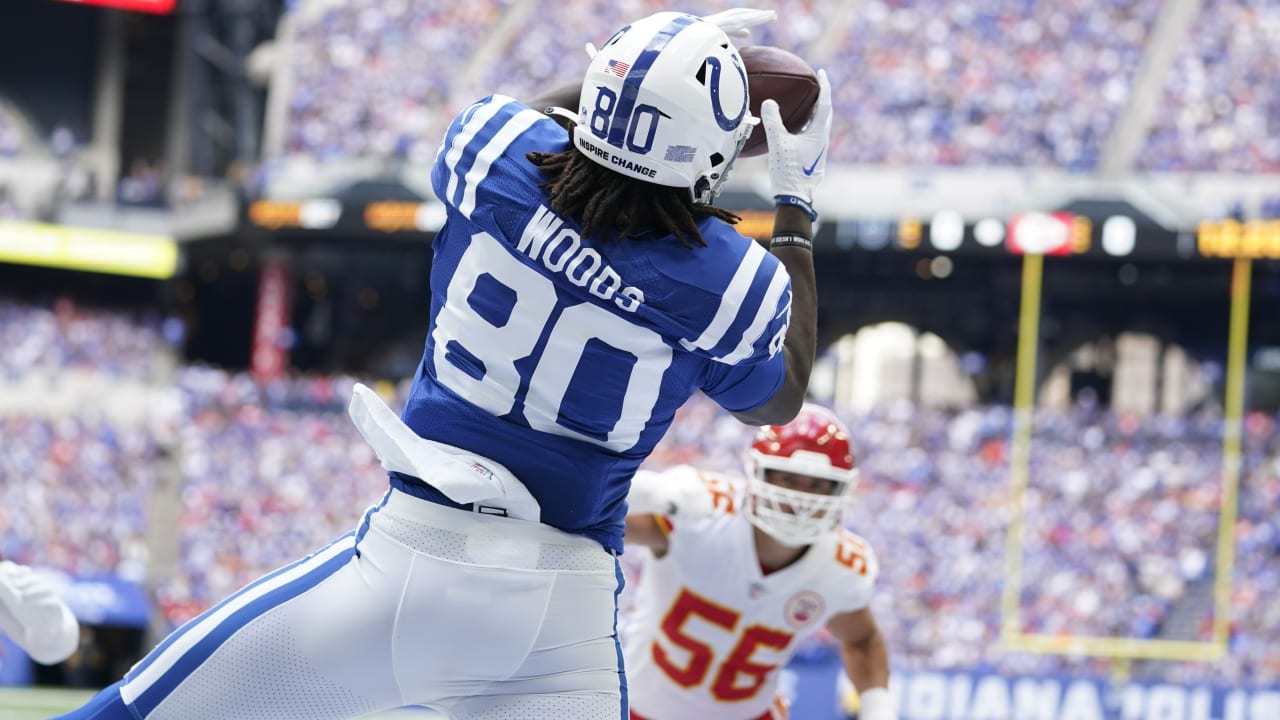 Indianapolis Colts tight end Jelani Woods' first career TD catch comes  after fellow rookie Kansas City Chiefs wide receiver Skyy Moore's muffed  punt