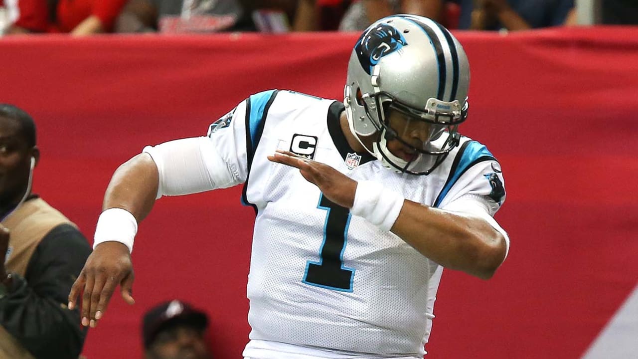 Cam-Newton-dabbing-160713-SL.jpg