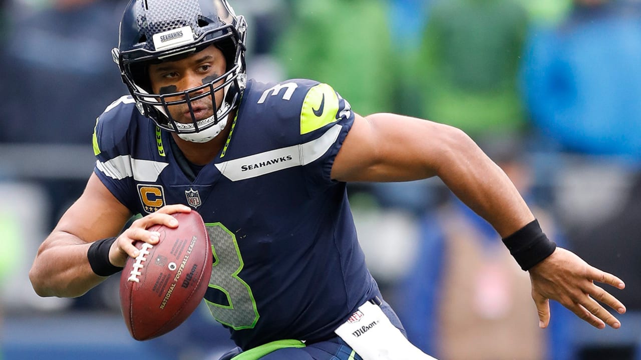 Russell Wilson-171113-Spot.jpg