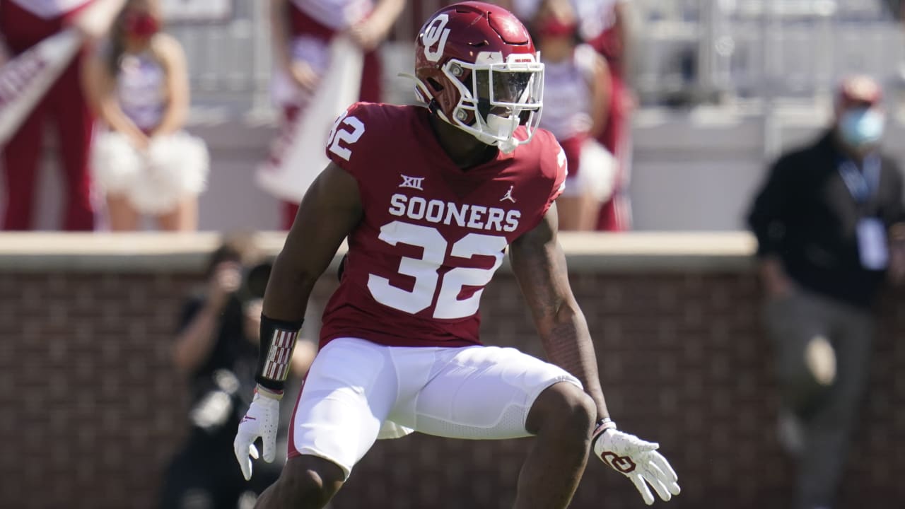 Denver Broncos select Oklahoma safety Delarrin Turner-Yell in 2022