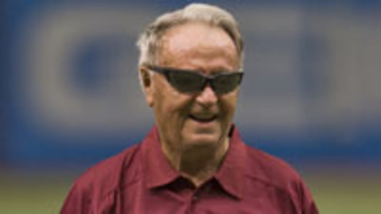 Bobby Bowden-141017-spot.jpg
