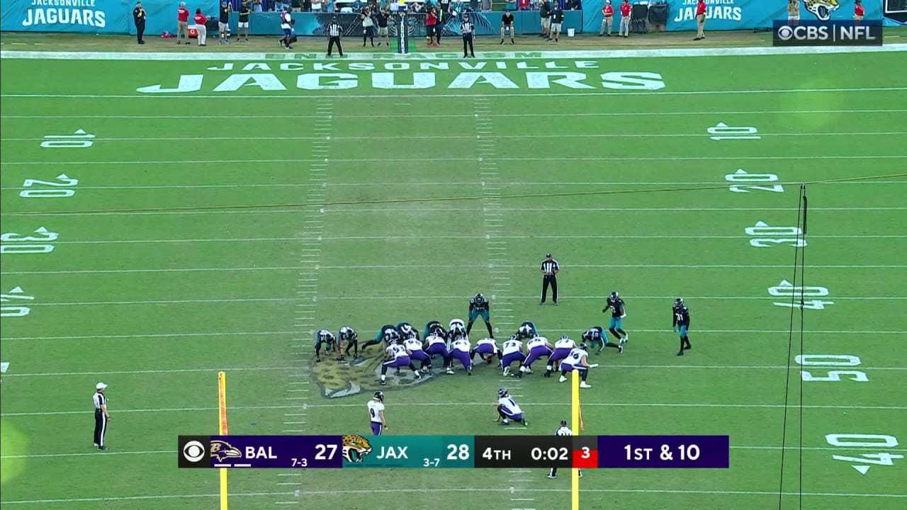 Baltimore Ravens kicker Justin Tucker's 67yard FG try falls just shy