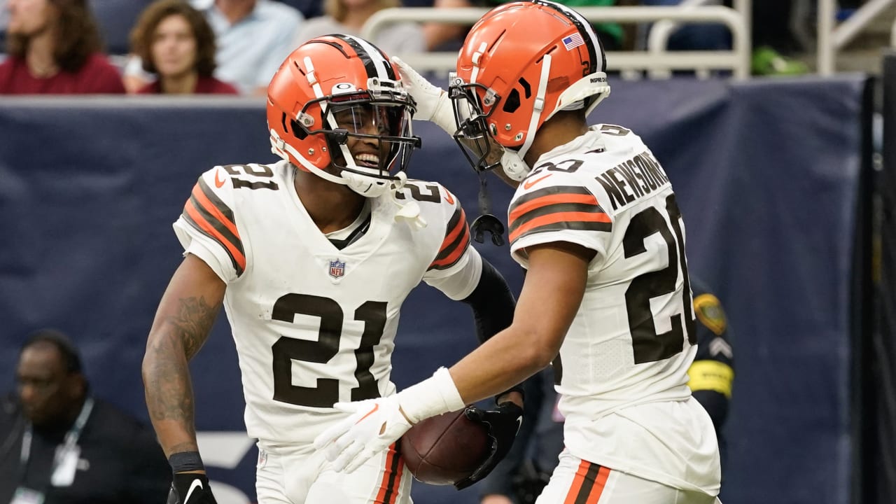 WATCH: Browns CB Denzel Ward's 99-yard pick-six over Bengals