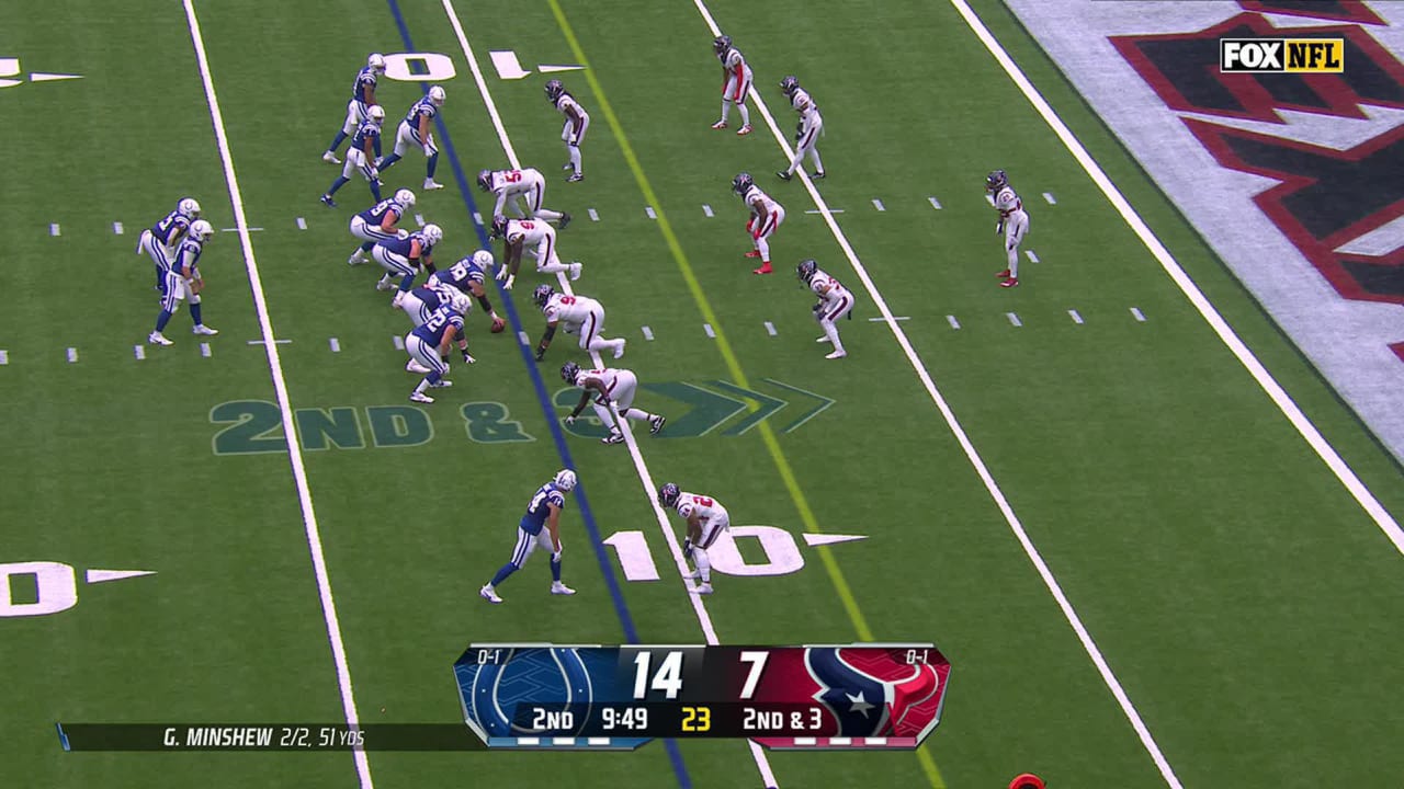 Indianapolis Colts running back Zack Moss goes untouched on 11yard TD
