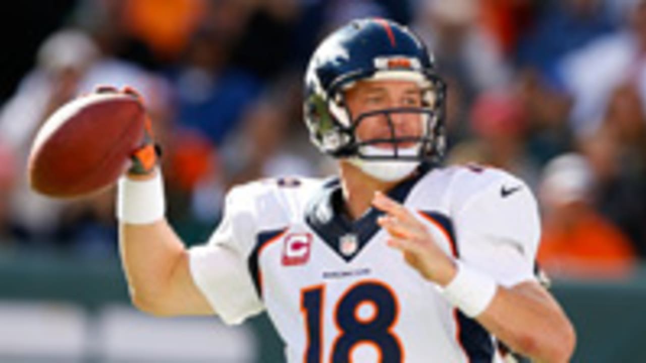 Peyton Manning-141017-spot.jpg