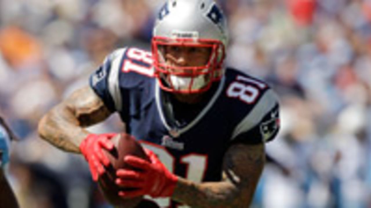 aaron-hernandez-120916-spot.jpg