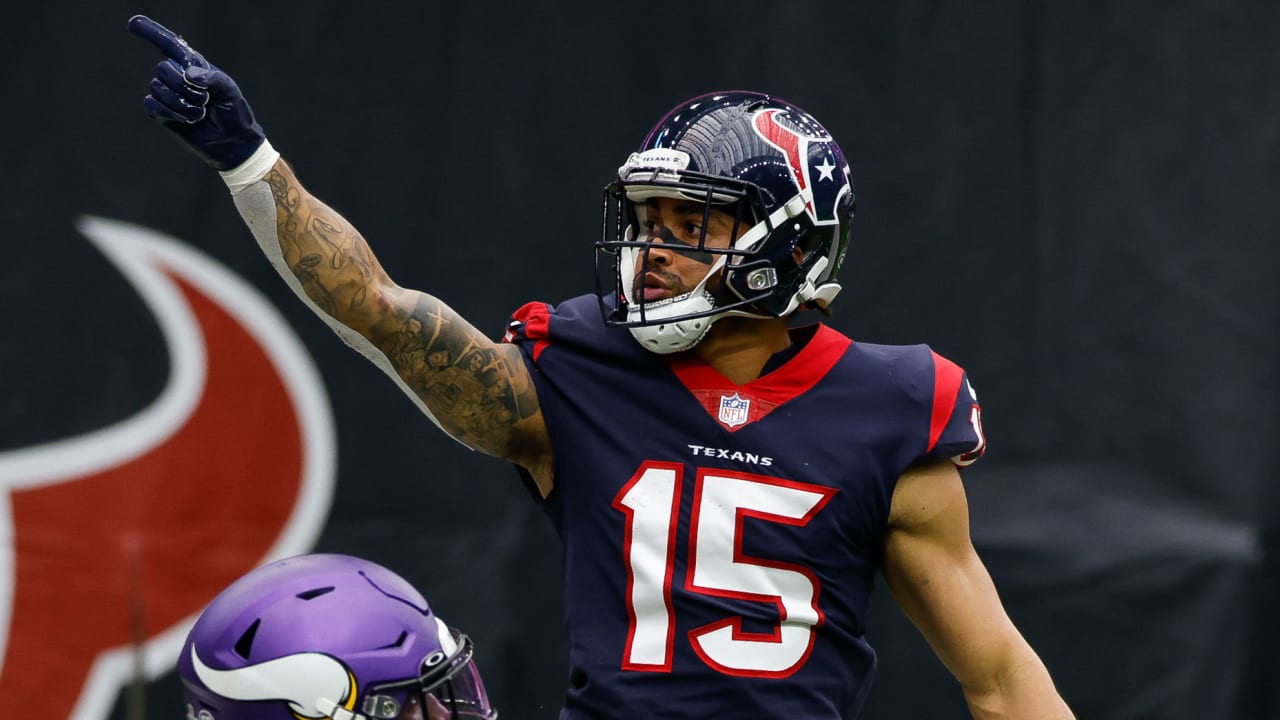 NFL Auction  CRUCIAL CATCH - TEXANS WILL FULLER GAME WORN AND SIGNED TEXANS  JERSEY (OCTOBER 8, 2017)