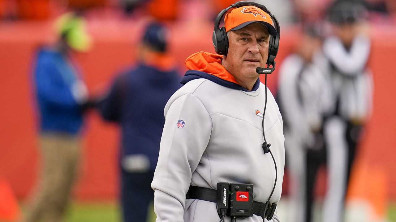 Chicago Bears: Two Ways To Stop Vic Fangio From Leaving