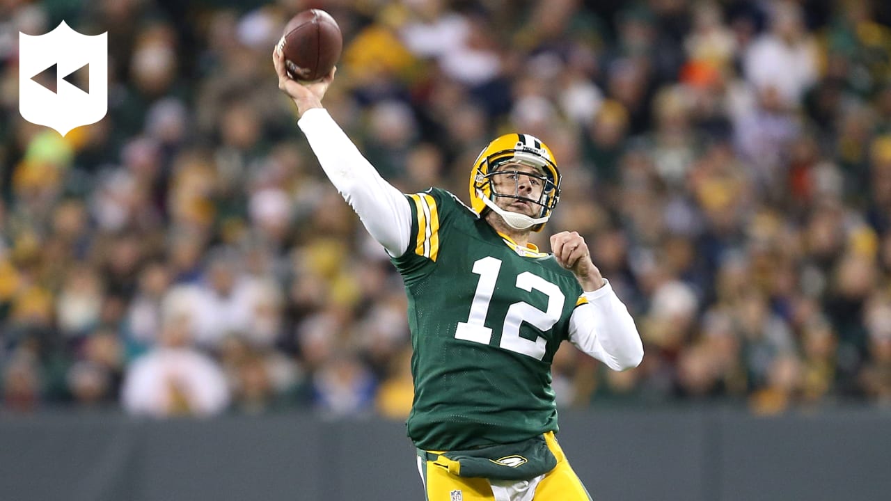 Packers vs. Bears final score, results: Aaron Rodgers throws 4 TDs to take  down Chicago on 'SNF'