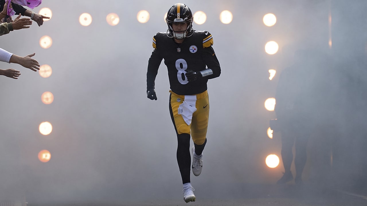 Steelers' Pickett Exits, Returns, Then Placed in Protocol