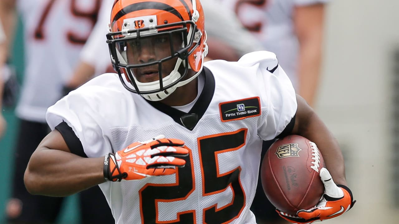 Gio-Bernard-160608-SL.jpg