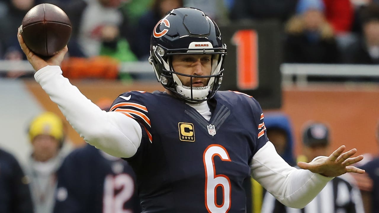 Jay Cutler-160104-Spot.jpg