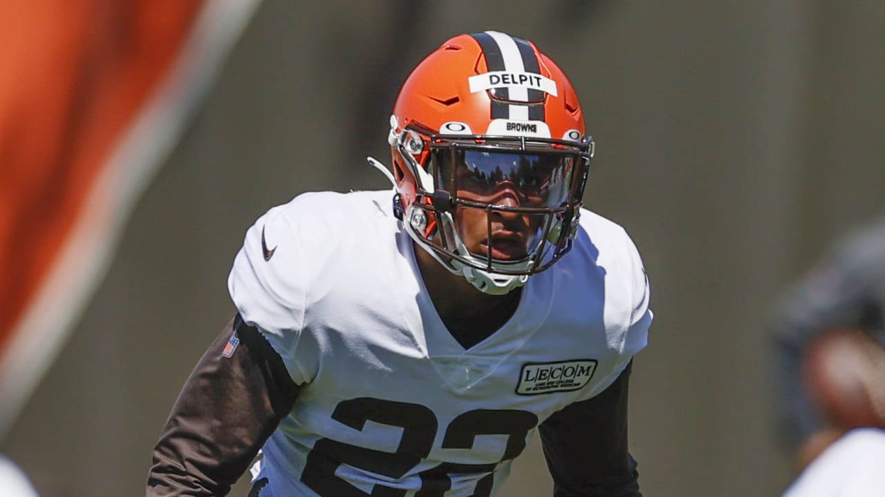 Cleveland Browns on X: Grant Delpit being evaluated for Achilles