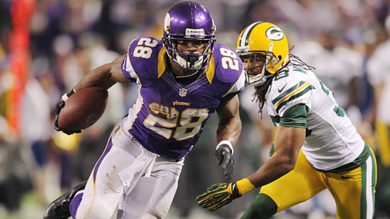 History & Playoffs At Stake! (Packers vs. Vikings 2012, Week 17