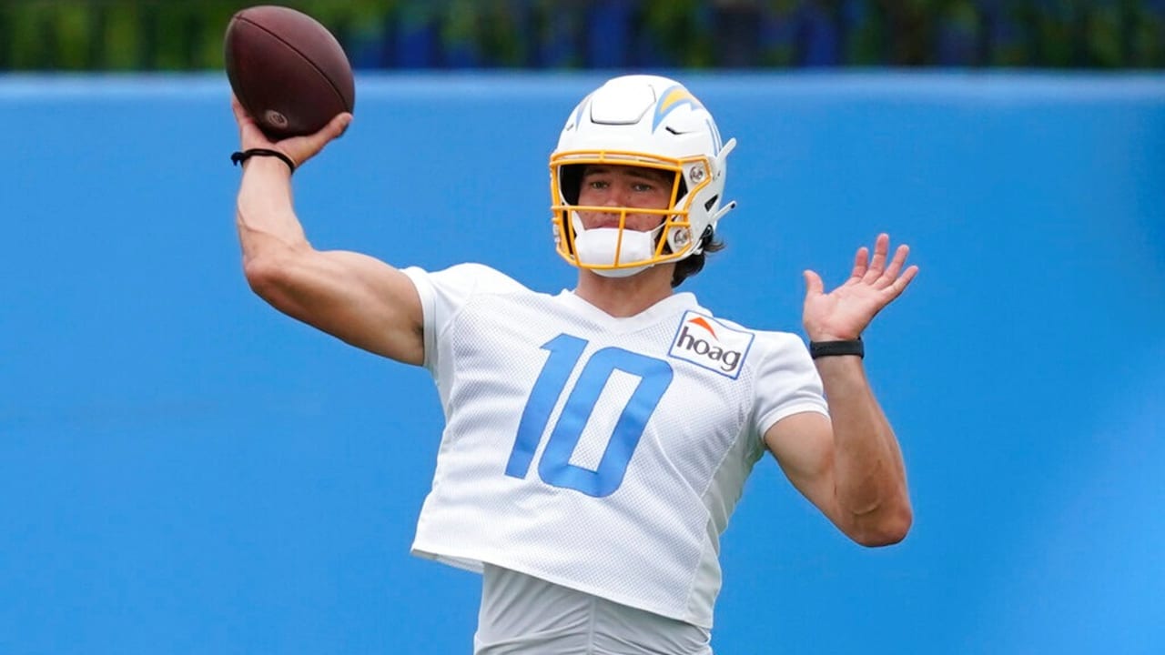 Justin Herbert prepares for second consecutive start with the Los Angeles  Chargers 