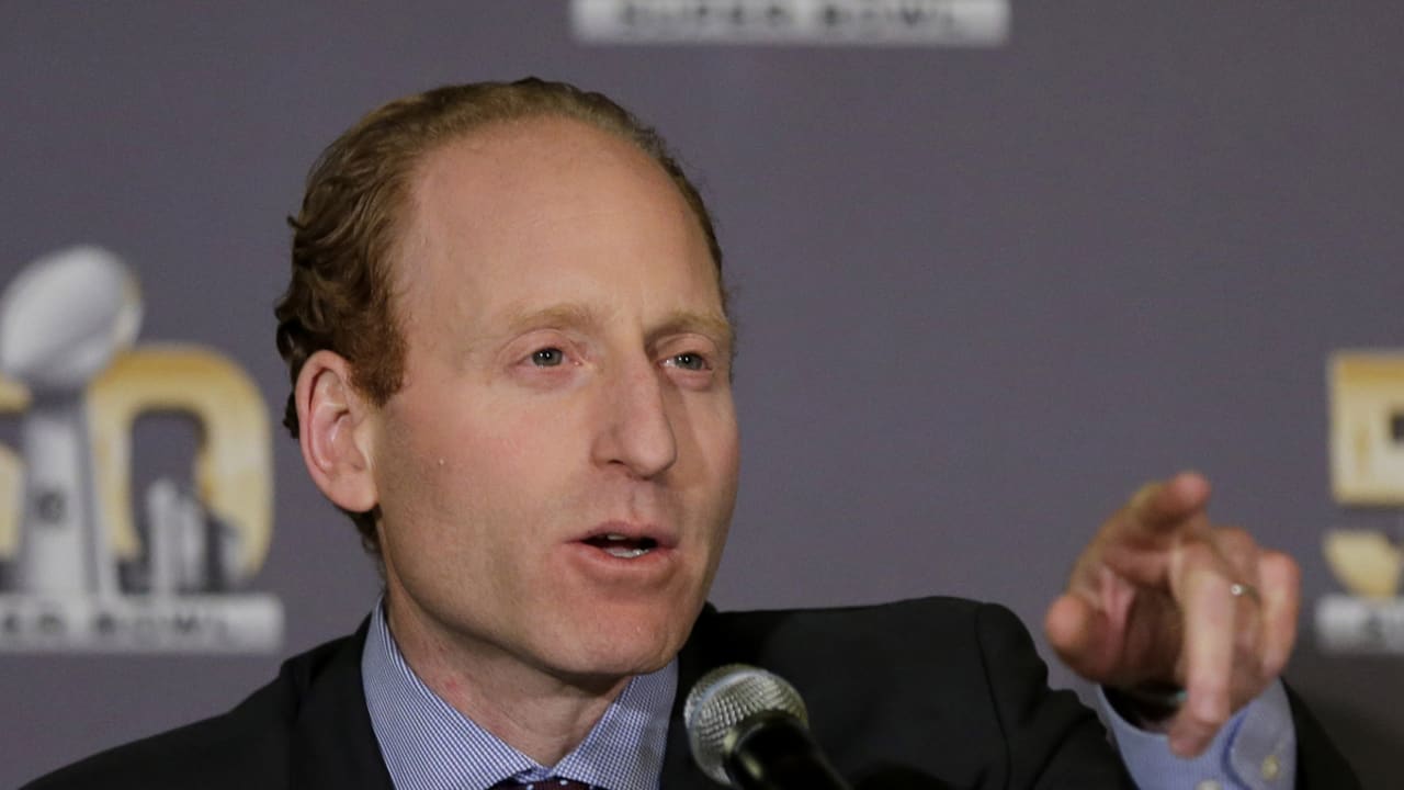 NFL exec Doctor's research shows football, CTE connection