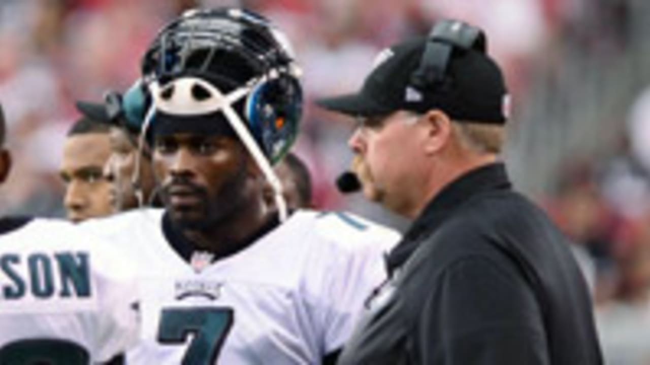michael-vick-andy-reid-120925-spot.jpg