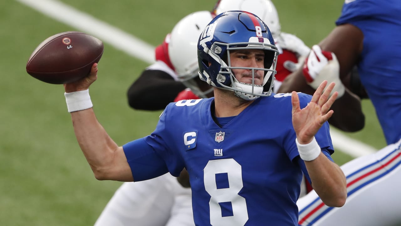 Ian Rapoport: New York Giants QB Daniel Jones On Track To Return Sunday