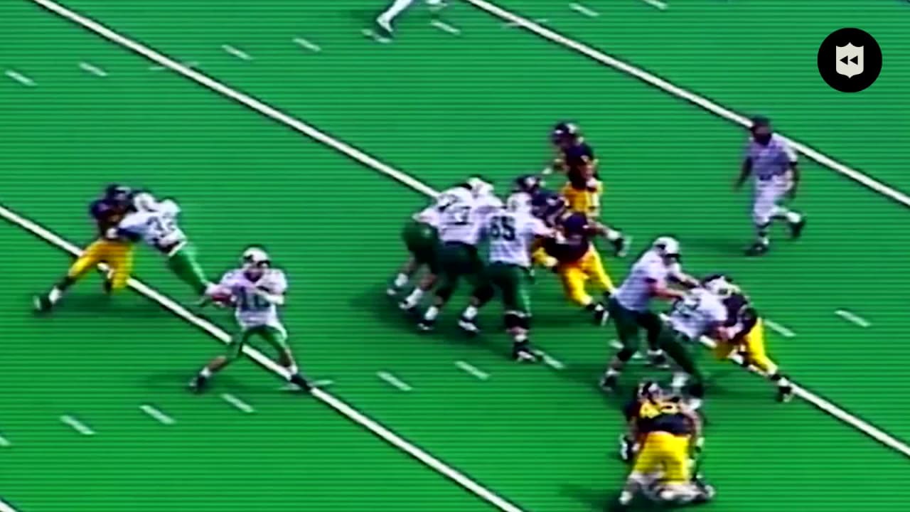 NFL Throwback Randy Moss vs. the Cowboys on Thanksgiving Day 1998