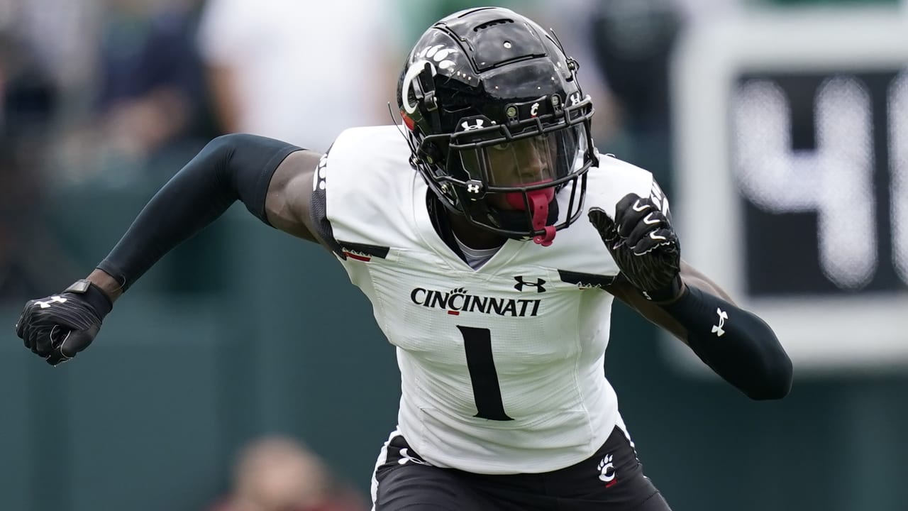 Breaking down Cincinnati Bearcats cornerback Ahmad 'Sauce' Gardner's