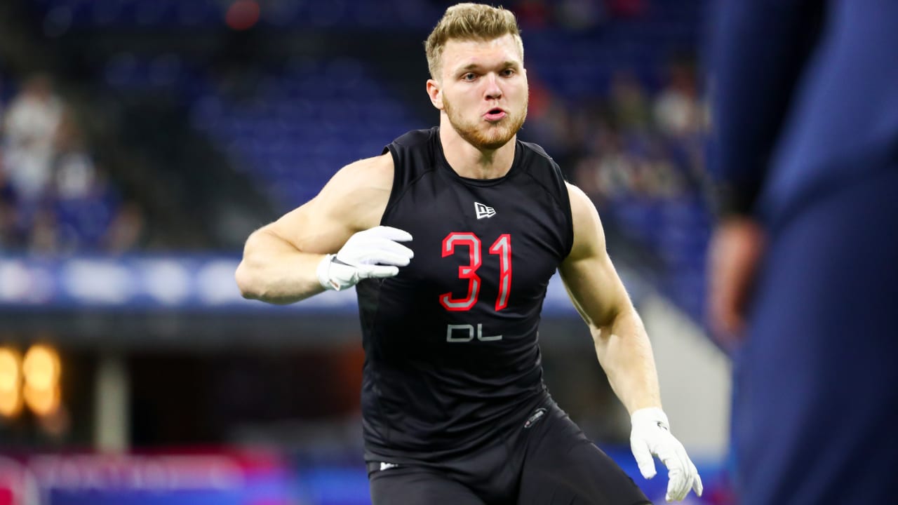 Watch: Michigan's Aidan Hutchinson runs insane cone-drill time, shows off  power at NFL combine 