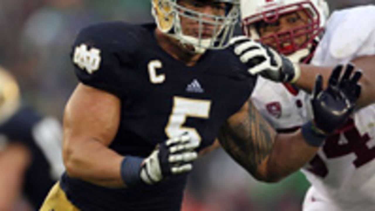 Bears sign linebacker Manti Te'o, a former Notre Dame Heisman