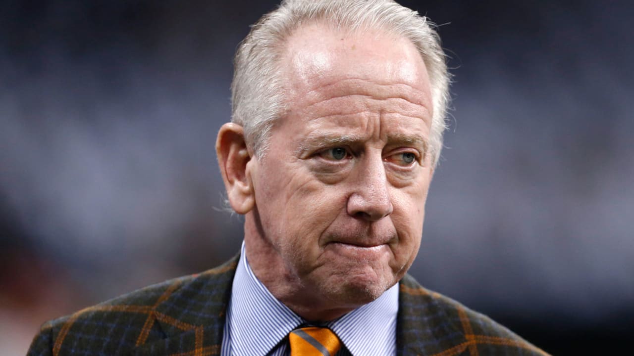 archie-manning-spot_160308.jpg