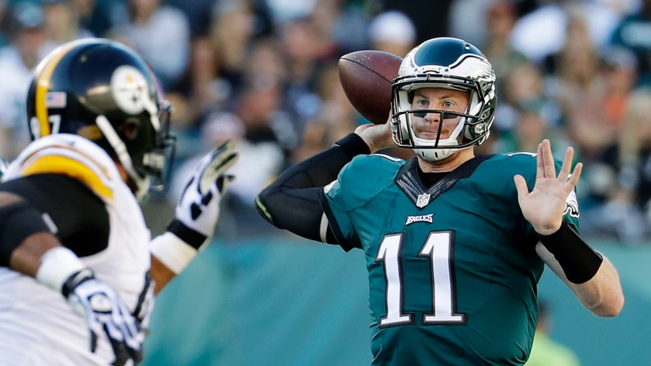 Carson-Wentz-160925-Spot.jpg