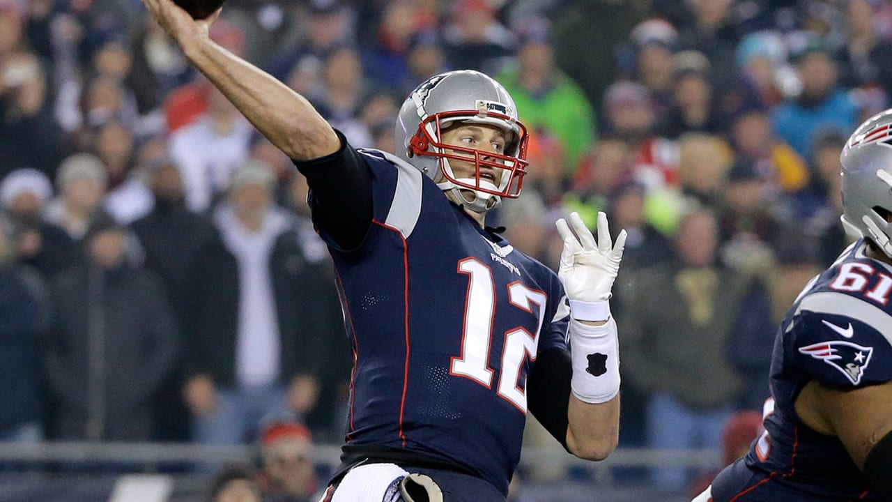Tom-Brady5-161212-Spot.jpg