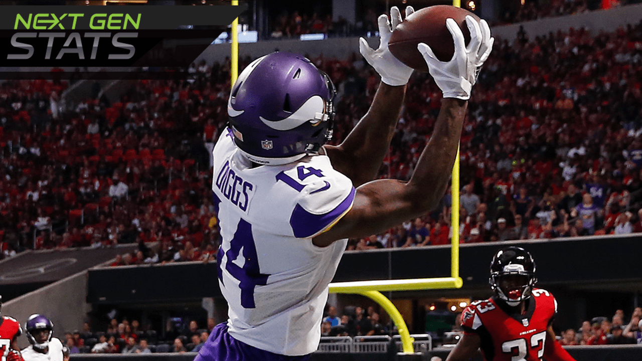 Jersey swap between Amari Cooper and Stefon Diggs 