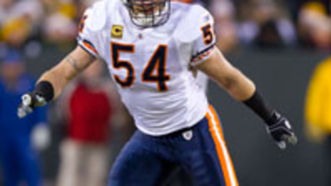brian-urlacher-120814-SPOT.jpg